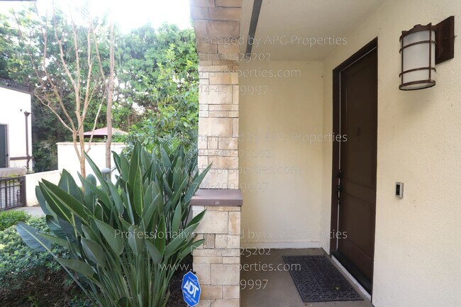 Building Photo - 9315 Alondra Blvd