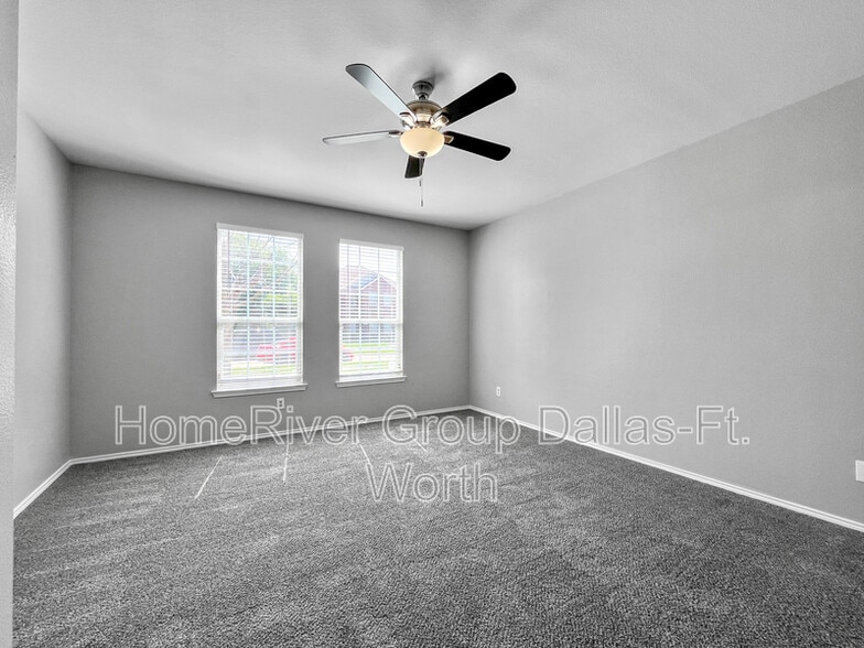 Building Photo - 507 Binkley Ct