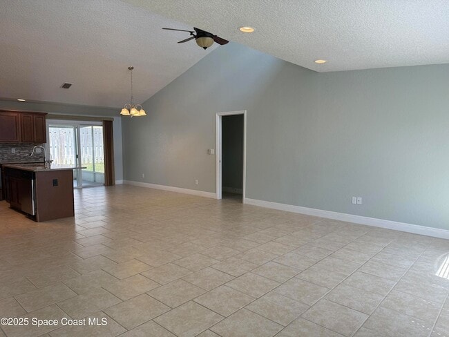 Building Photo - 189 Ocean Breeze Cir