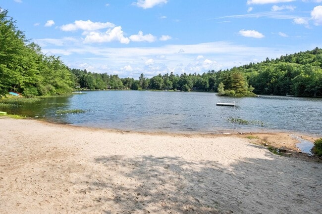 Building Photo - 25 Hilltop Dr