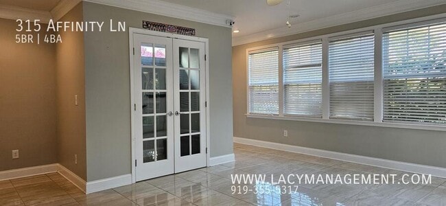 Building Photo - 315 Affinity Ln