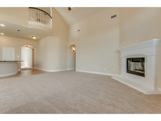 Building Photo - 829 Mist Flower Dr