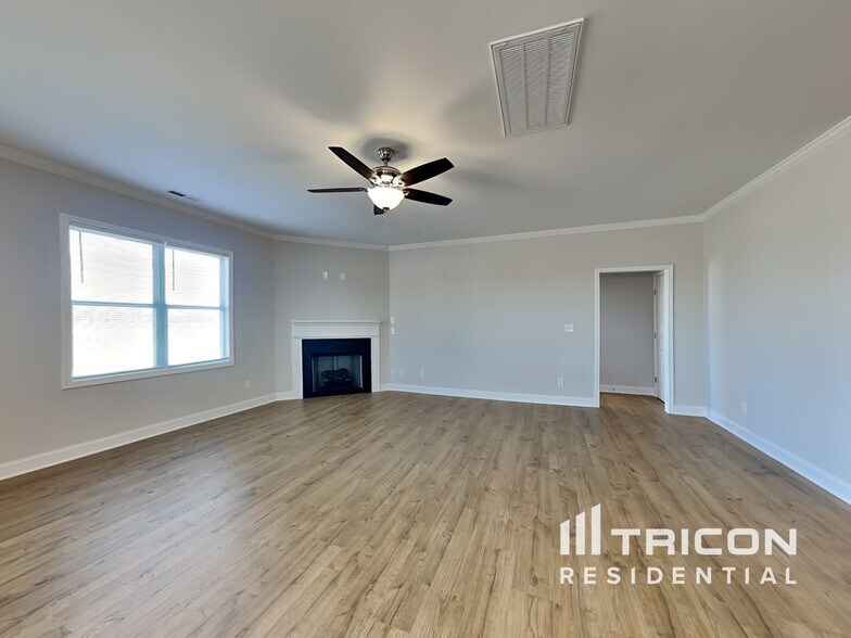 Building Photo - 25 Fish Whistle Ct