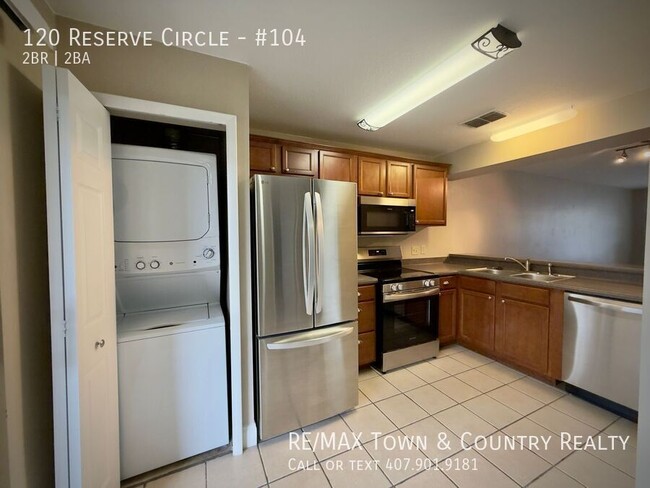 Building Photo - 120 Reserve Cir