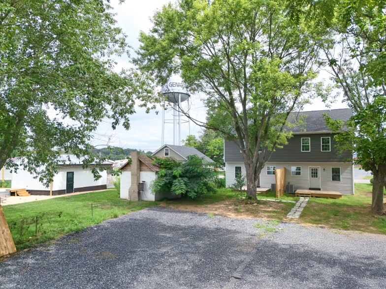 Building Photo - 116 Concord Pl