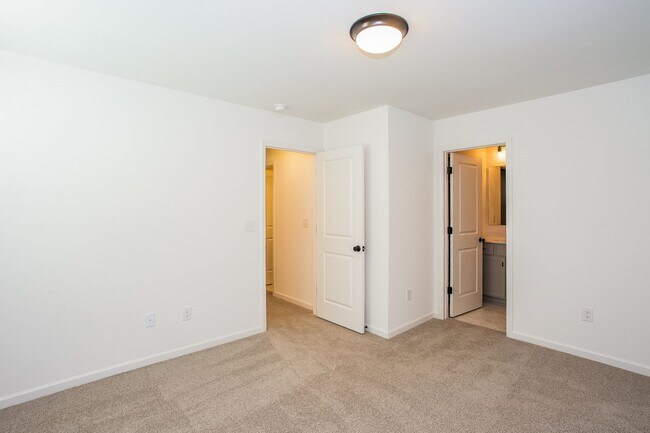Building Photo - 11828 Avocet St