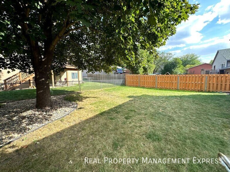 Building Photo - 3 BED 2 BATH HOME NEAR MORNINGSIDE PARK