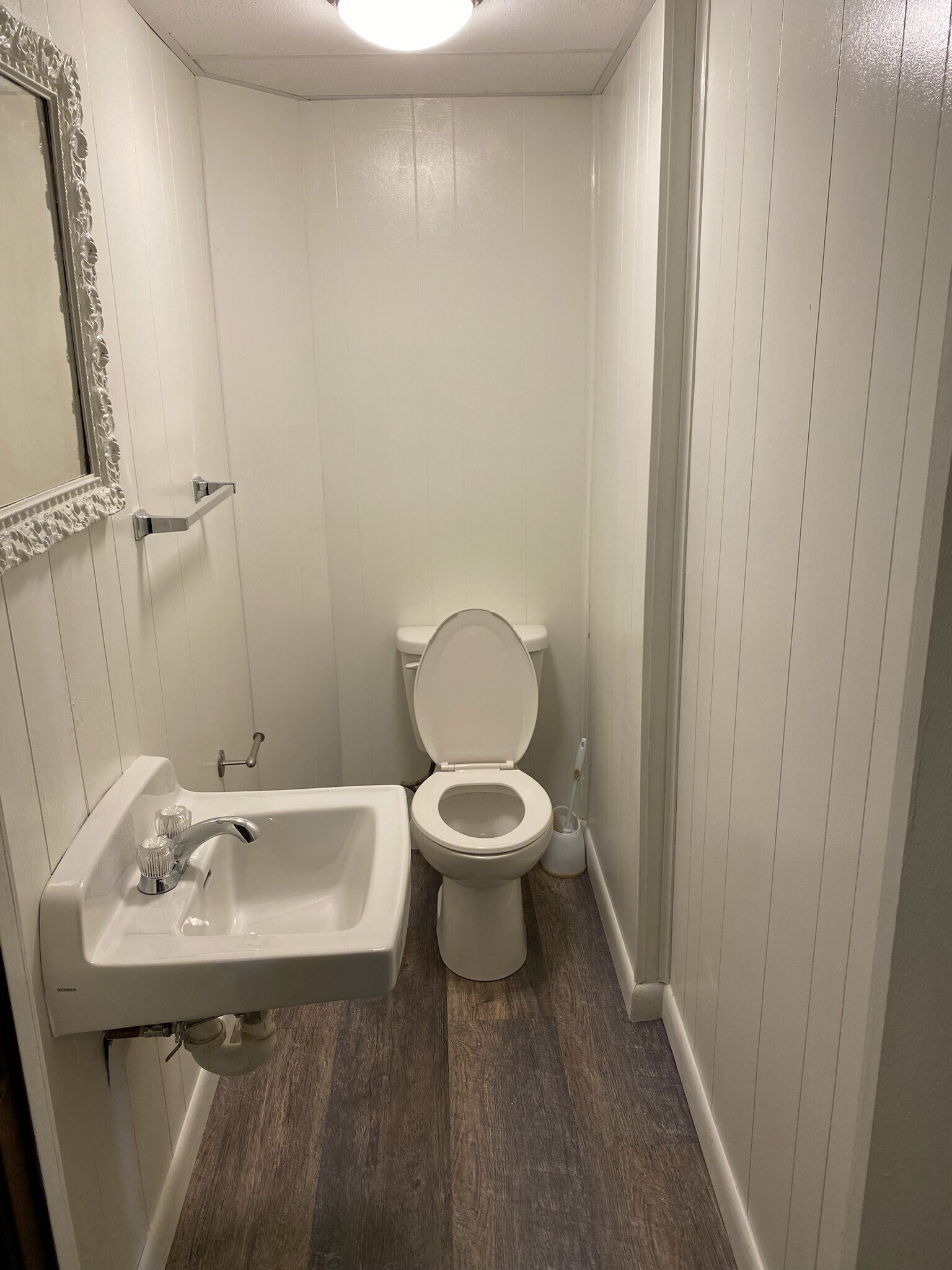 Bathroom 2 - 46 Brookway Dr