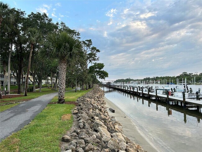 Building Photo - 100 Palm Harbor Pkwy
