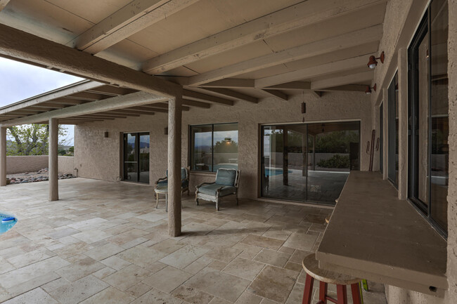 Building Photo - 17137 E Rand Dr