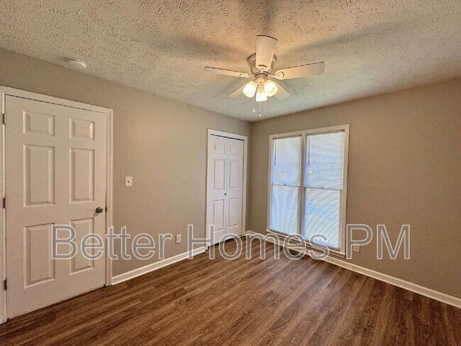 Building Photo - 6948 Callahan Cir