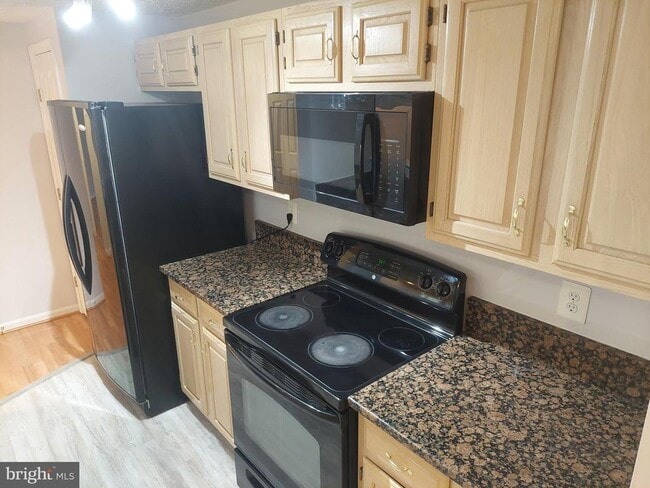 Building Photo - 13107 Briarcliff Terrace