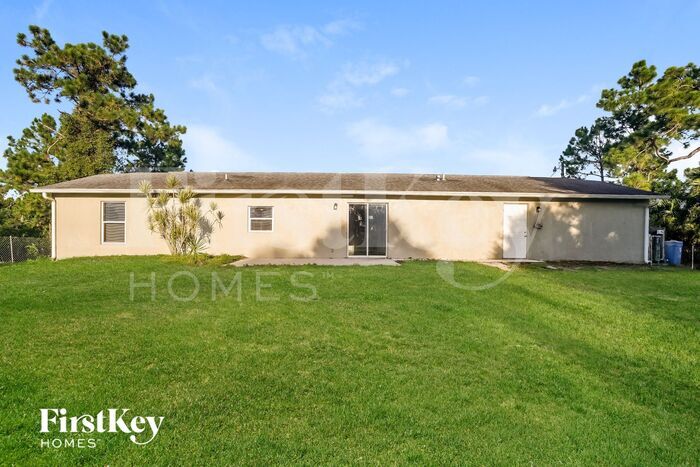 Building Photo - 808 Lincoln Ave
