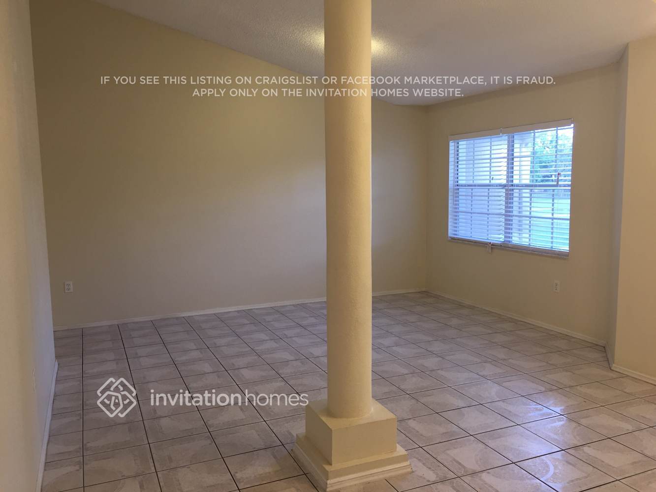 Building Photo - 2401 Bel Air Cir