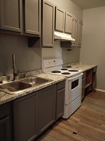 Building Photo - 1129 Lehman St