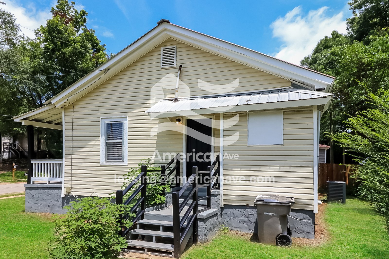 Building Photo - 111 Addie St