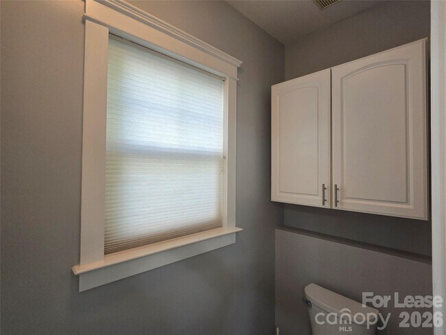 Building Photo - 2615 Merion Hills Ct