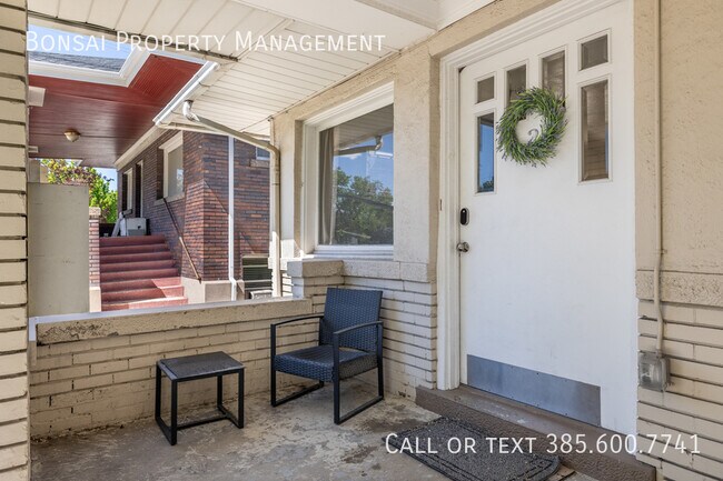 Building Photo - 807 E 500 S