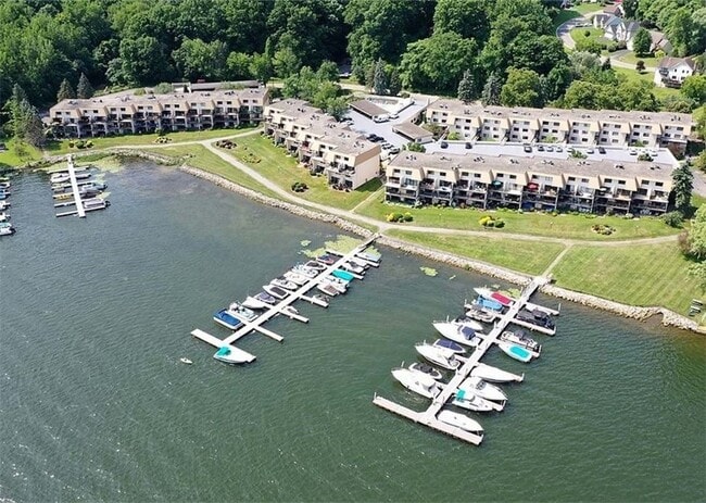 Building Photo - 265 Bay Village Dr