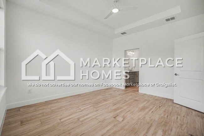 Building Photo - 3928 Fraccareta Wy