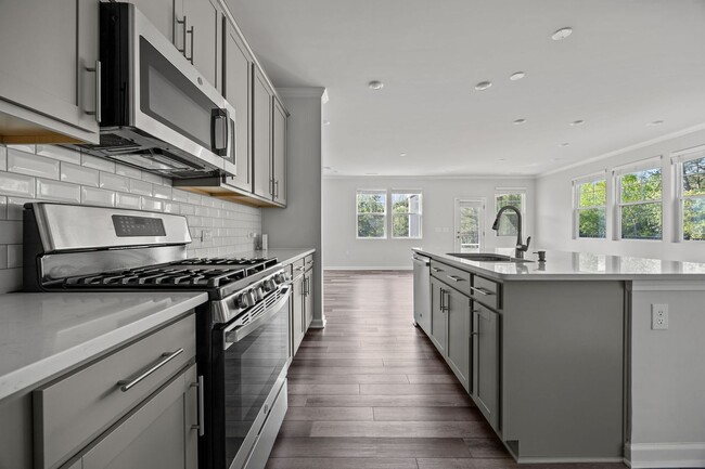 Building Photo - Charming 3 Bedroom Home located in Wake Forest