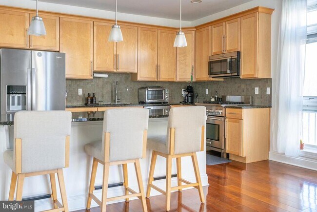 Building Photo - 2350 NJ-33