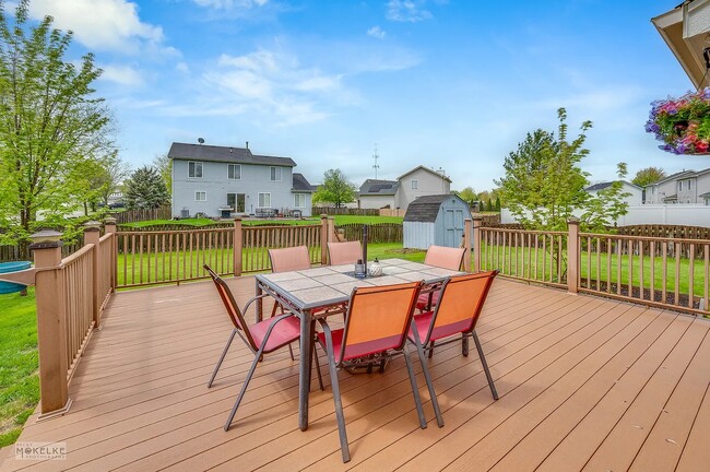 Building Photo - 5512 Stonybrook Dr
