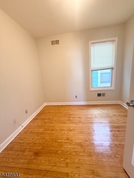 Building Photo - 204 Burgess Pl