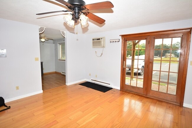 Building Photo - 1 Mayberry Dr