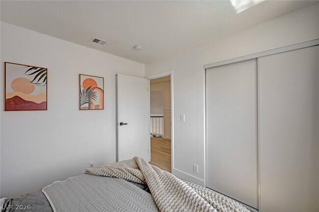 Building Photo - 3200 Ivory Coast Dr