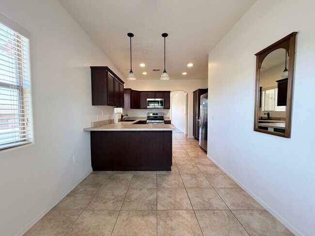 Building Photo - 3BR/2BA/2CG 1,401 sq.ft. rental with Community POOL in Sierra Vista, AZ