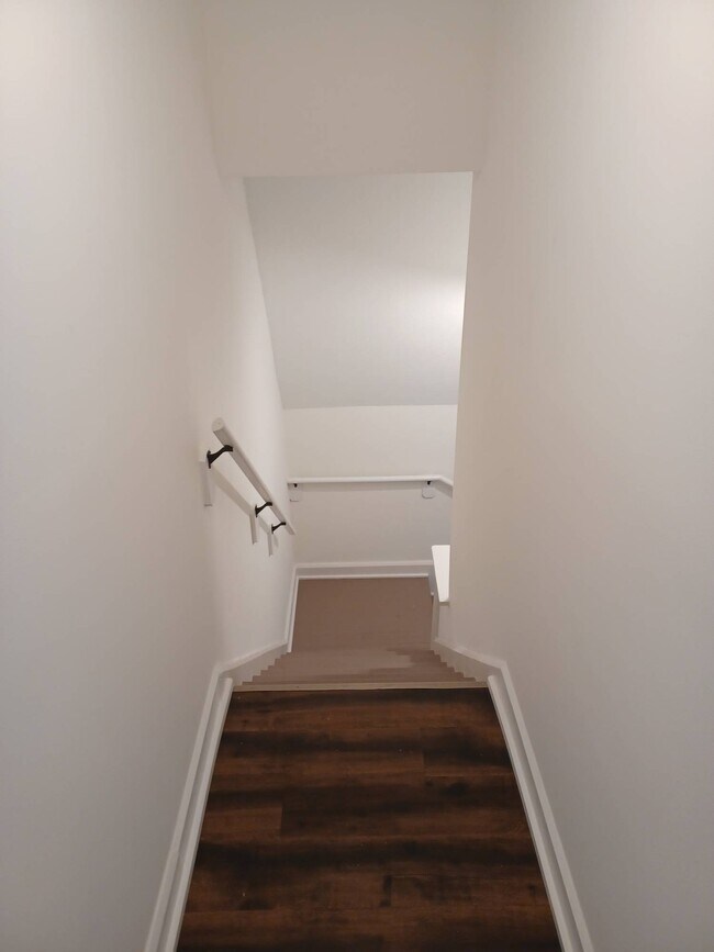 Building Photo - 3128 N Keystone Ave