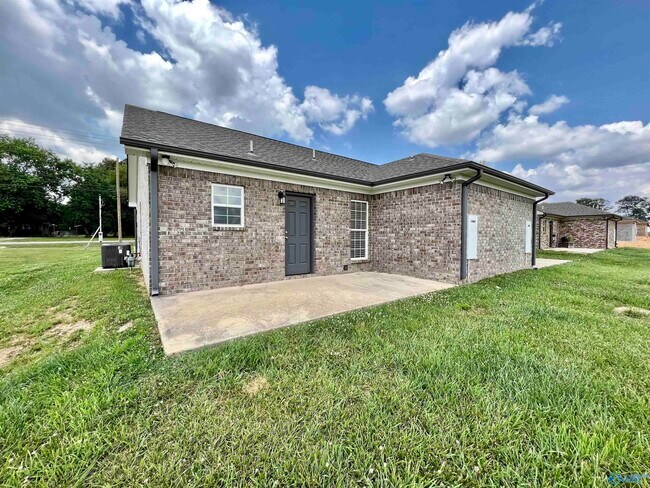 Building Photo - 23432 Nick Davis Rd