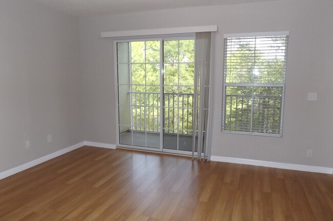 Building Photo - 8677 Majestic Elm Ct