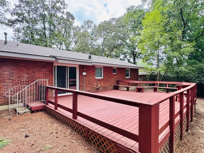 Building Photo - Charming 3-Bedroom Home with Oversized Patio
