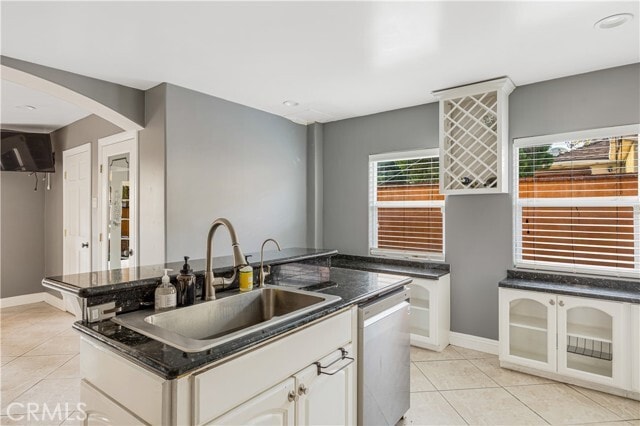 Building Photo - 10164 Elkwood St