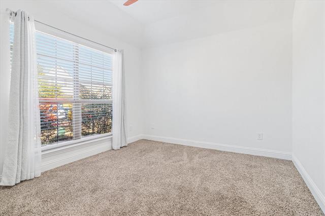 Building Photo - 16400 Stillhouse Hollow Ct