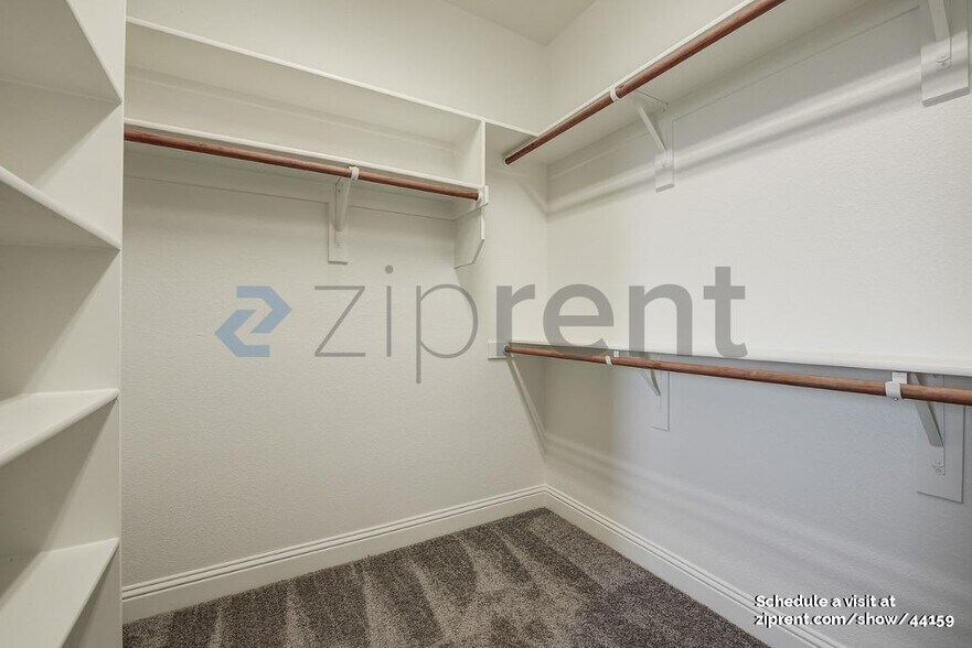 Building Photo - 808 Brenham Ave