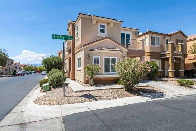 Building Photo - Bright & Airy 3-Bedroom Home with Private Balcony & Open Flow Living * COMING SOON *
