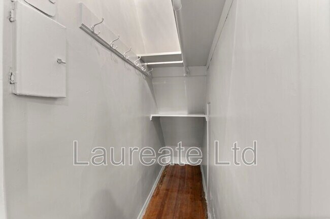 Building Photo - 1432 N Gaylord St