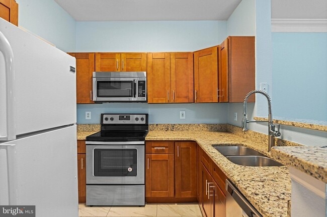 Building Photo - 1580 Spring Gate Dr.