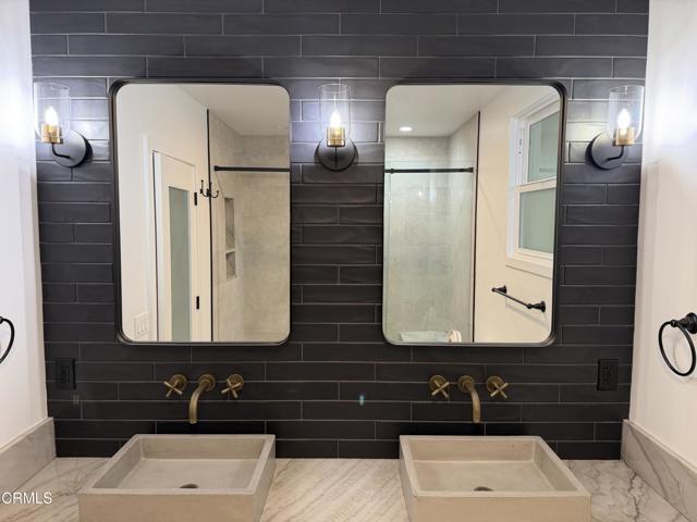 Building Photo - 1633 Sinaloa Ave