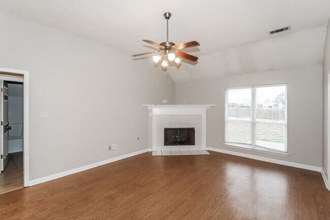 Building Photo - 6029 Marley St