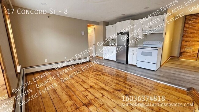 Primary Photo - 17 Concord St