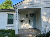 Building Photo - 10639 Aledo Dr