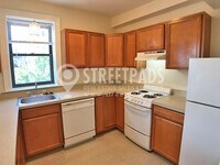 Building Photo - 881 Massachusetts Ave