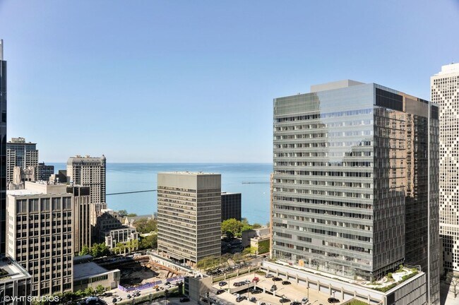 Building Photo - 600 N Fairbanks Ct