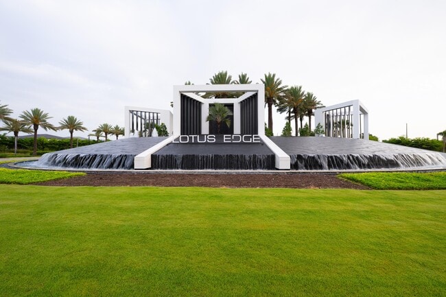 Building Photo - 9597 Regal Palm Ct