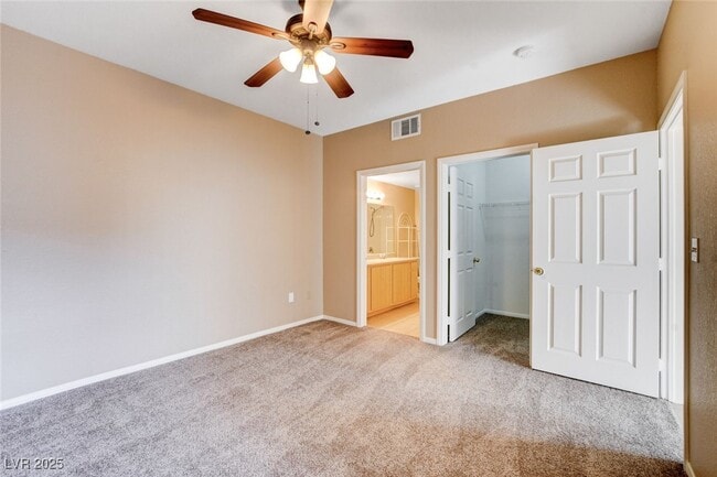 Building Photo - 6955 N Durango Dr