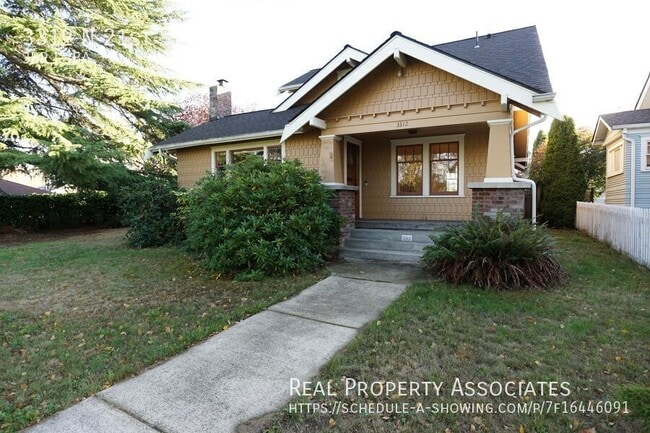 Primary Photo - 3312 N 21st St